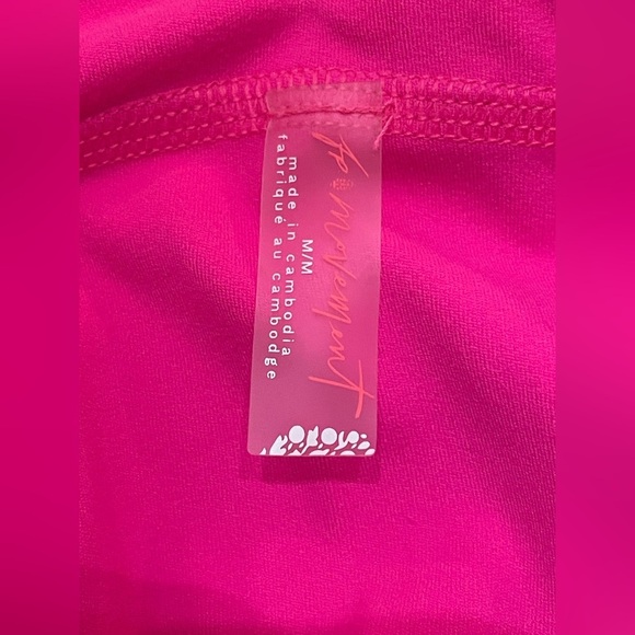 Free People Movement Vibrant Hot Pink Sleeveless Crop Top NWT Medium - Picture 8 of 8